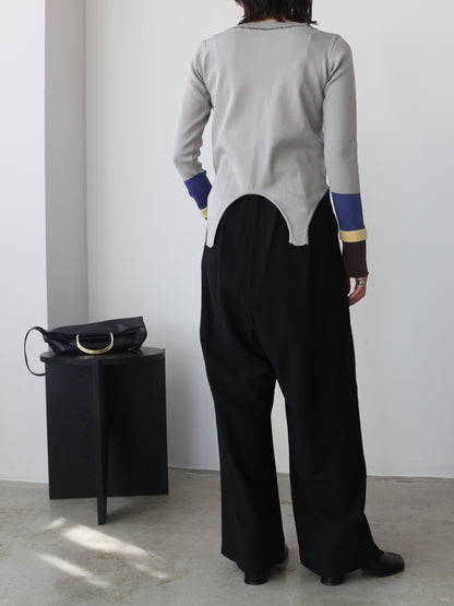 eru　配色スリーブニットトップス