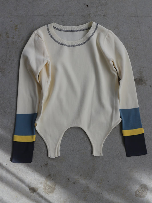 eru　配色スリーブニットトップス