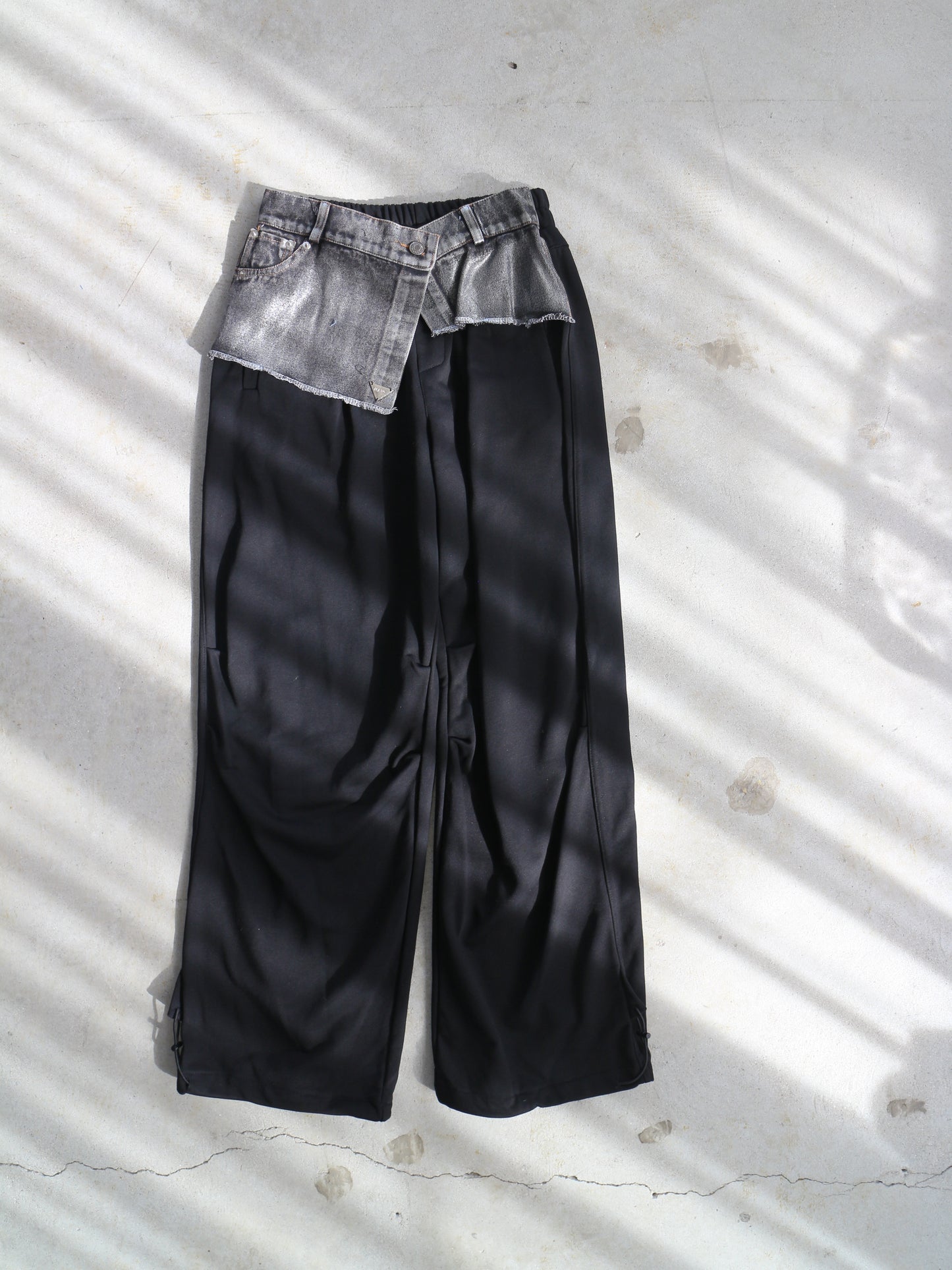 eru　ウエストデニム切り替え裏毛パンツ