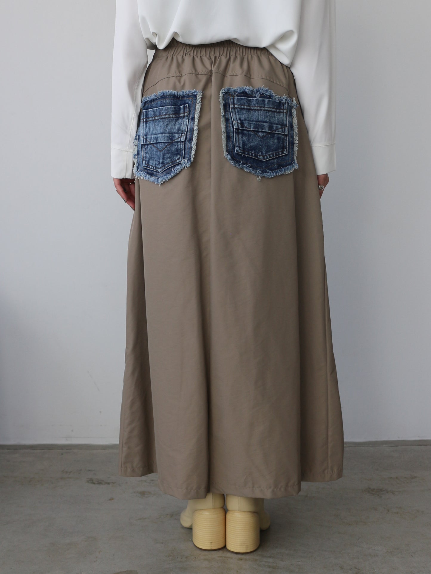 eru　スポーティラインデニムスカート