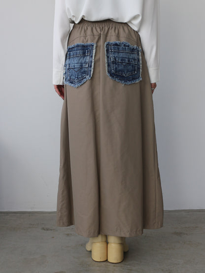 eru　スポーティラインデニムスカート