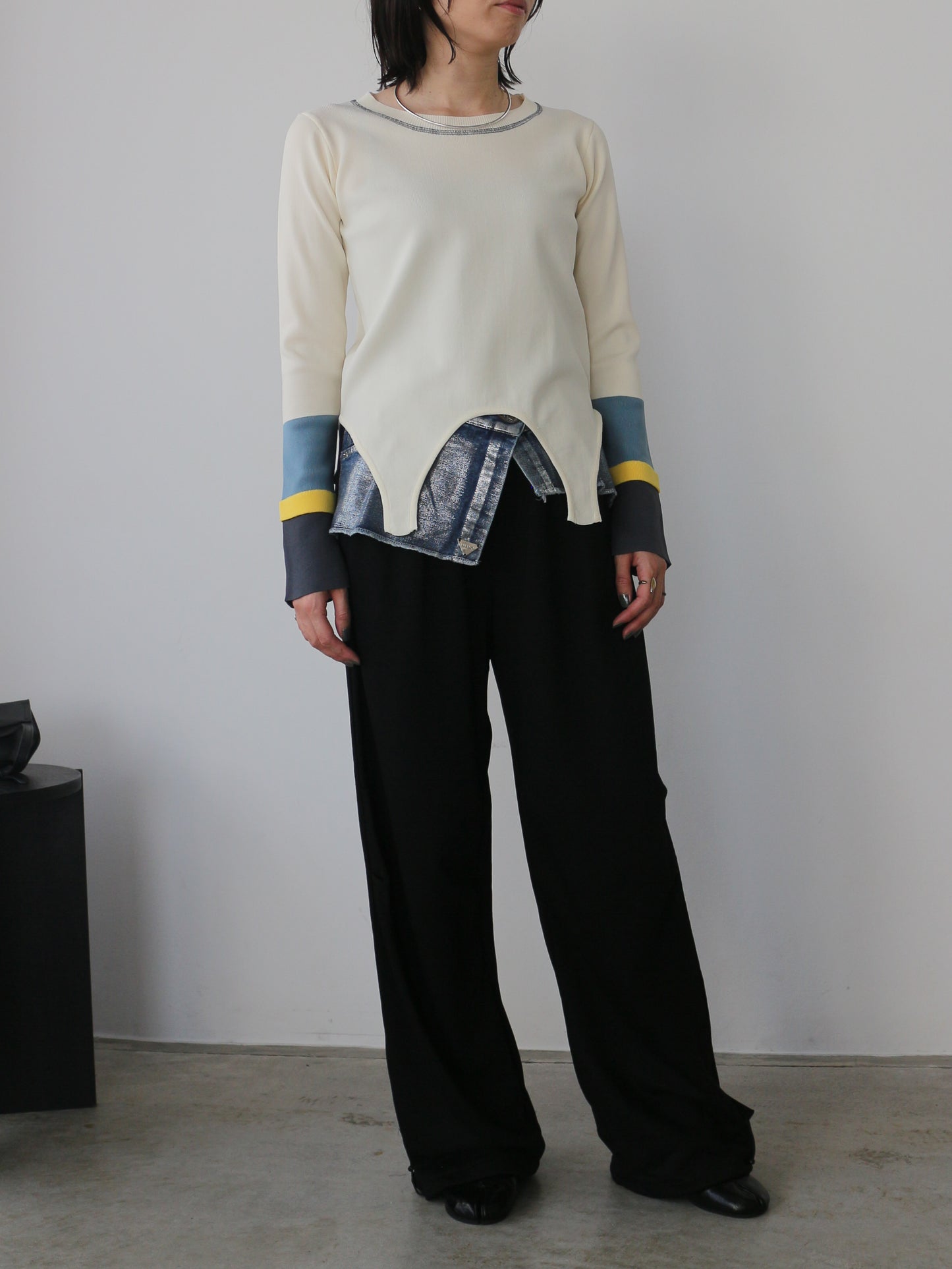 eru　配色スリーブニットトップス