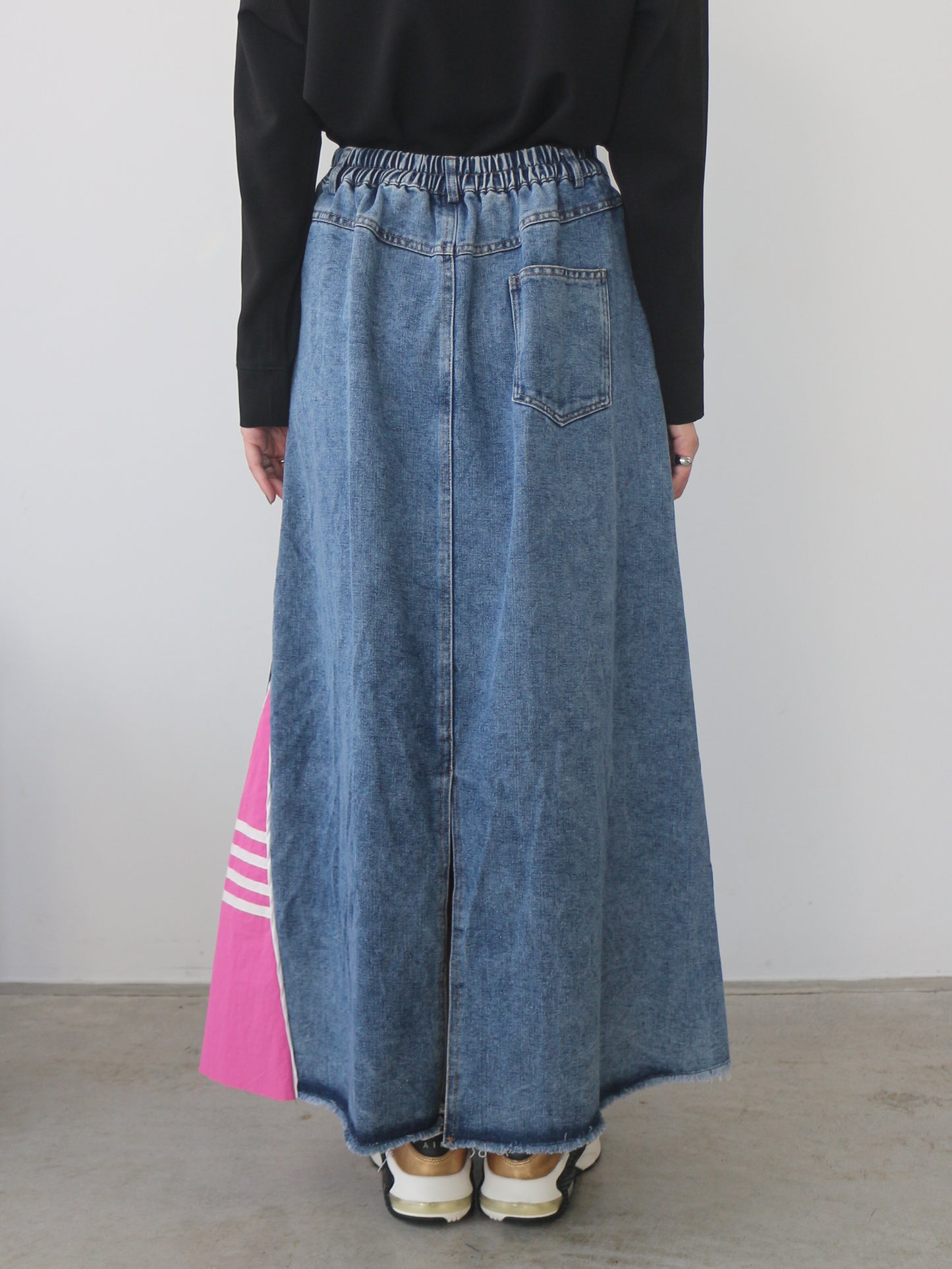 eru　スポーティラインデニムスカート