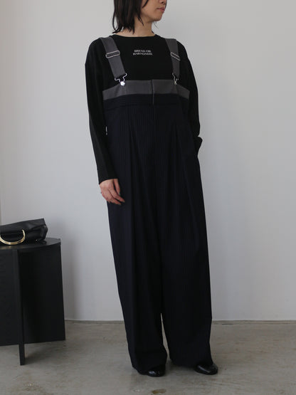 eru　2WAYロゴプリントプルオーバー