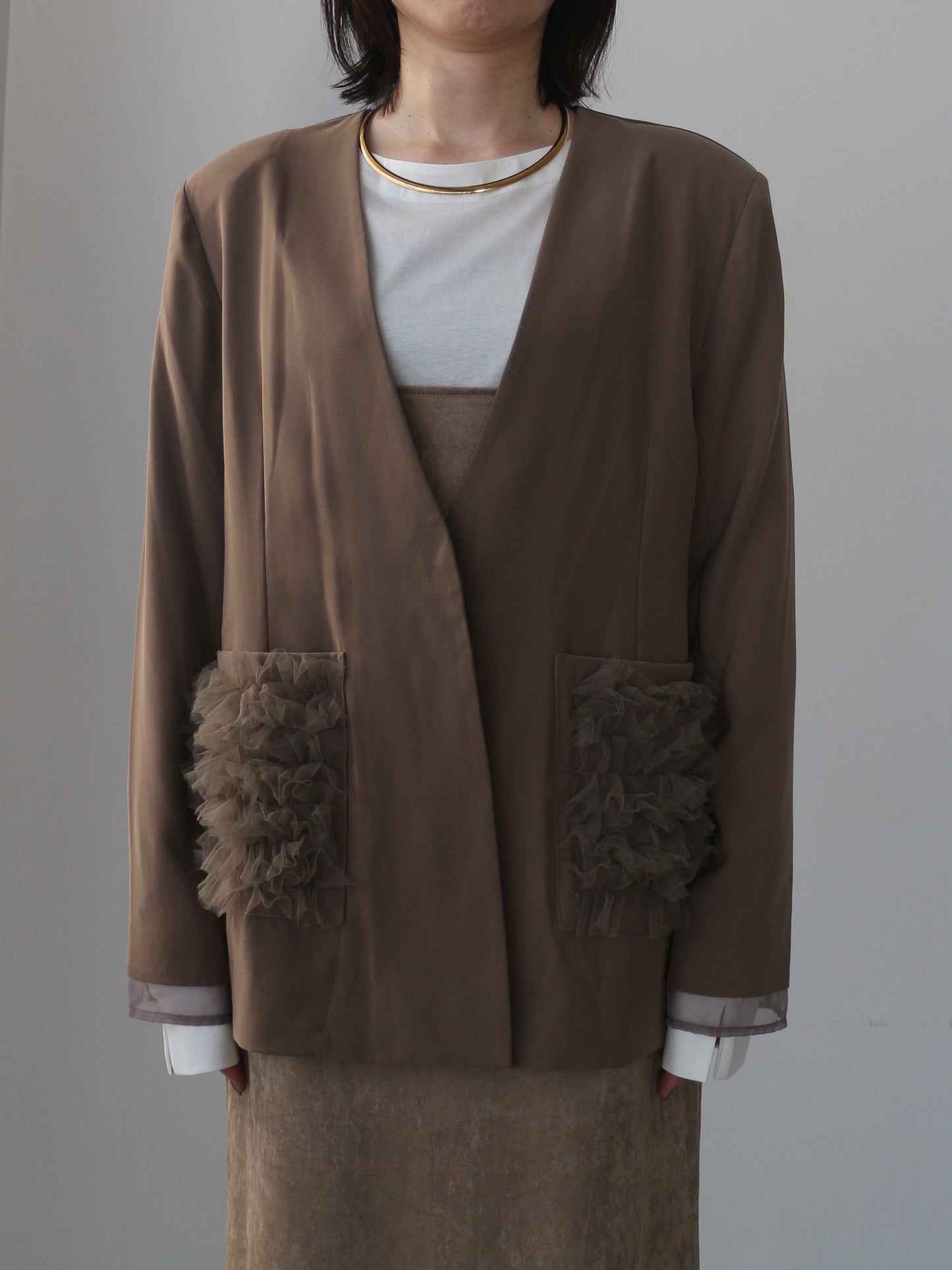 ポケットフリルジャケット