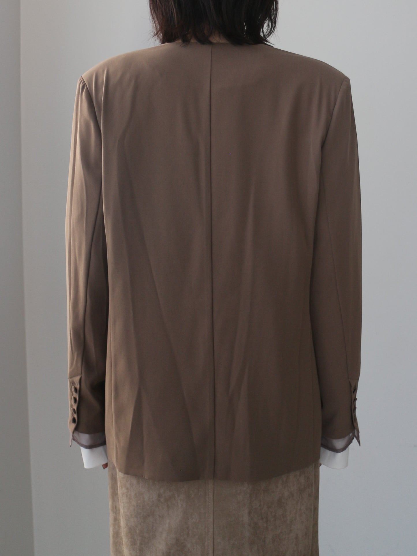 ポケットフリルジャケット