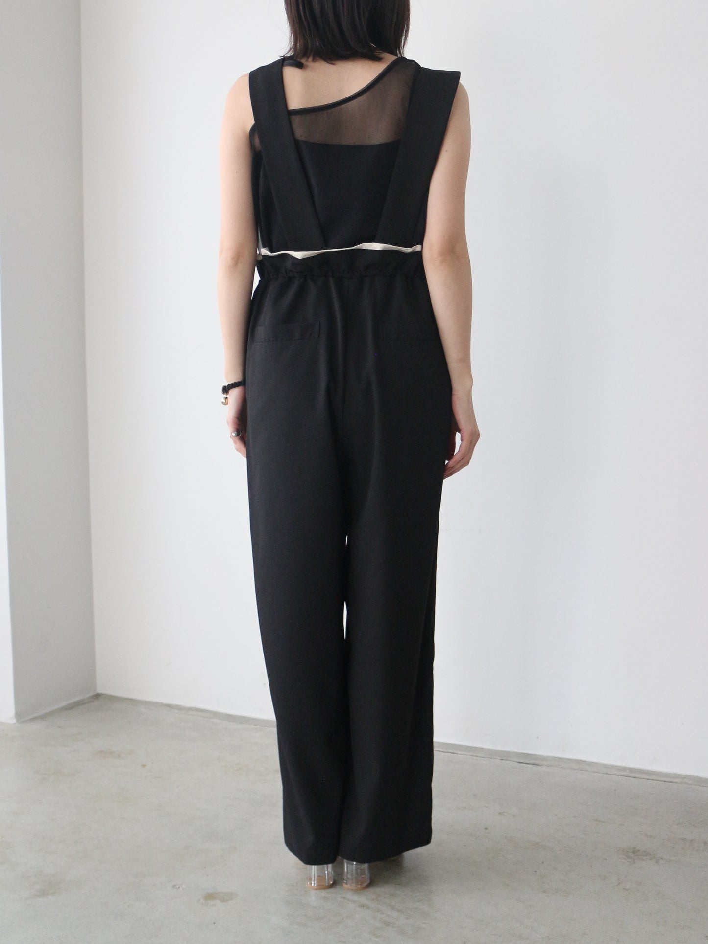 eru  バックギャザーサロペットパンツ