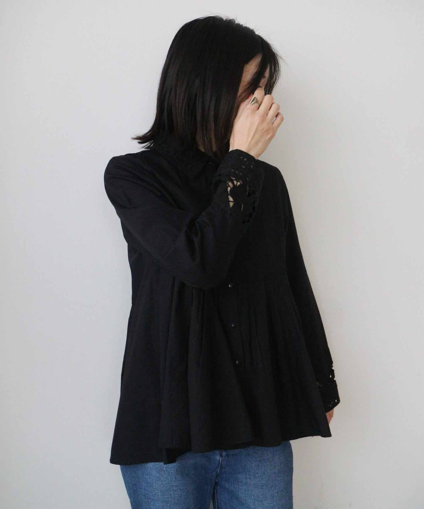 Pqran　【オリジナル図案】カットワーク刺繍ブラウス