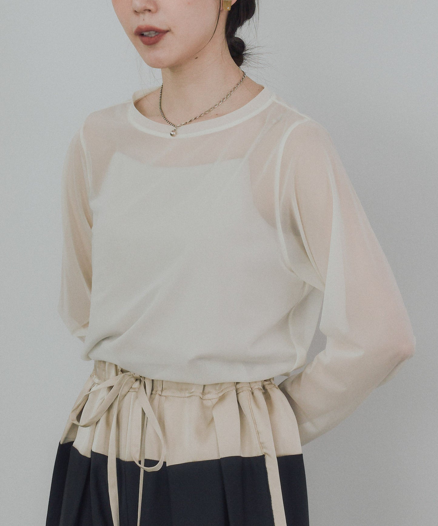 Pqran　シアーTシャツ